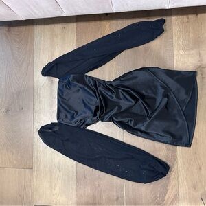 Windsor Classic Black Top